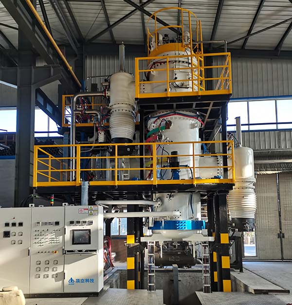 Vertical Double-Chamber Vacuum Carburizing and Gas Quenching Furnace (2) Vertical Double-Chamber Vacuum Carburizing and Gas Quenching Furnace (2)